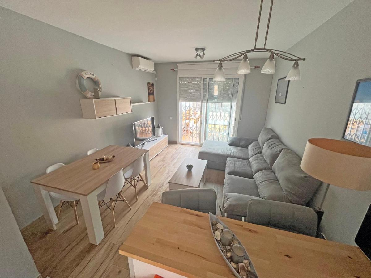 Casa En Vilafortuny Con Barbacoa Piscina Comunitaria Кембрилс Екстериор снимка